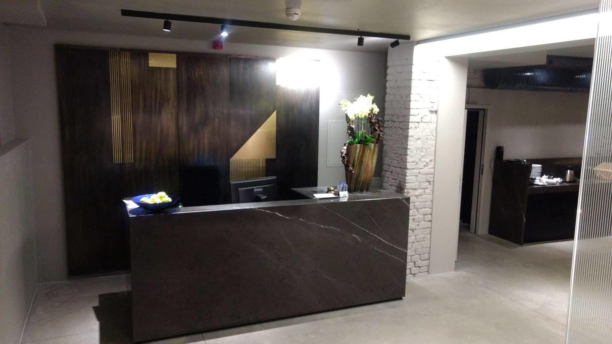 The Suite Hotel Garden フランクフルト エクステリア 写真